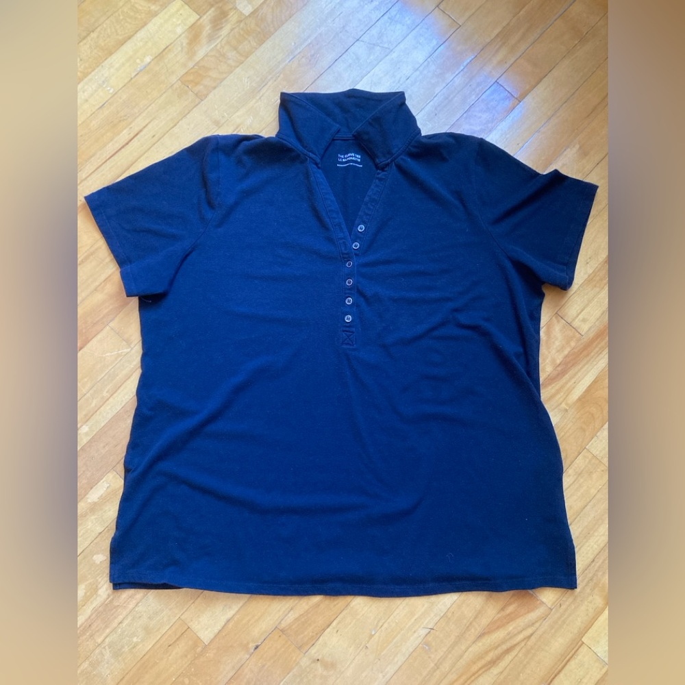 ✴️ Old Navy The Curve Tee - Size X
